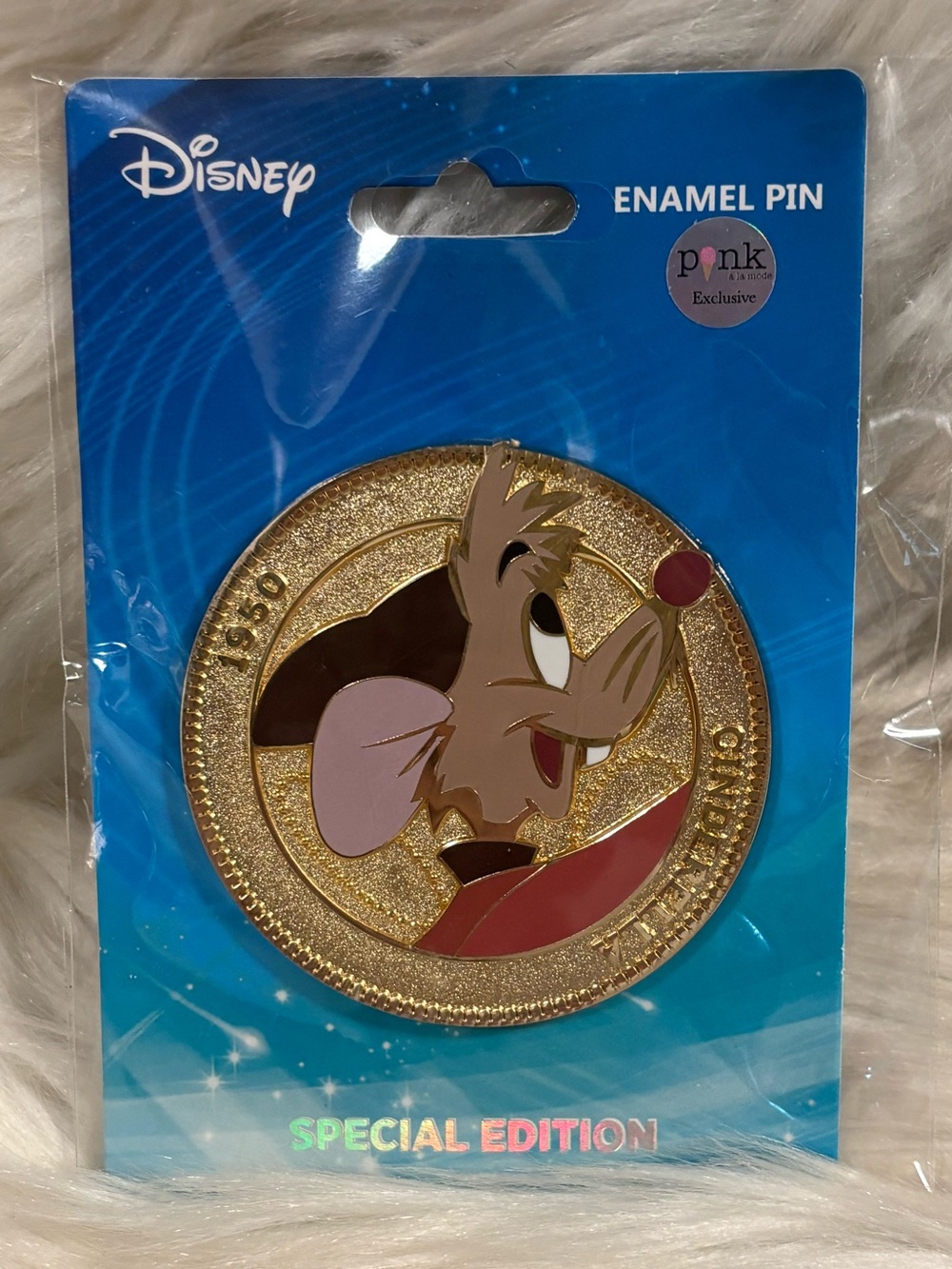 PALM Disney Pink ala Mode Cinderella Mice Mouse Jaq Jaques Medallion Coin LE Pin